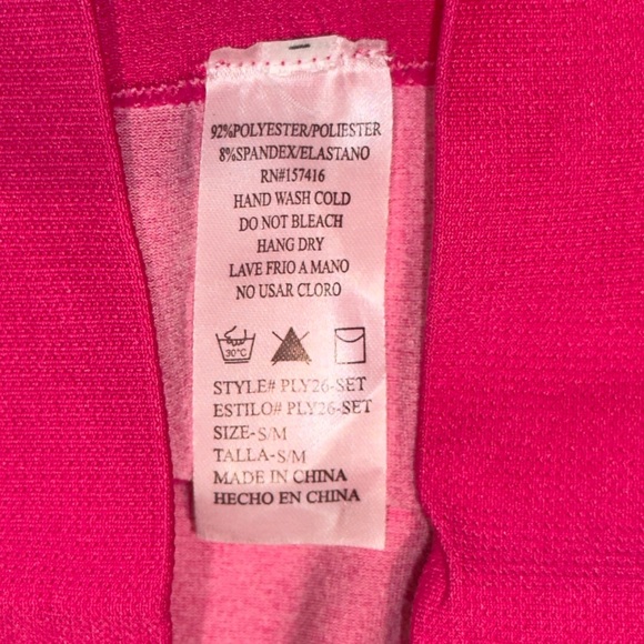 Dare 2 Walk Different Pink Athletic Set White Accents Women’s Size Small/Medium - Picture 4 of 4